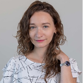 Galyna Nikolaieva with watch